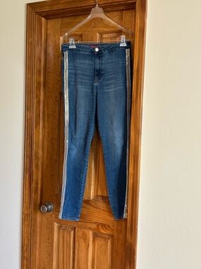 Dark Blue Women’s Skinny Jeans sequin Side Stripe guess